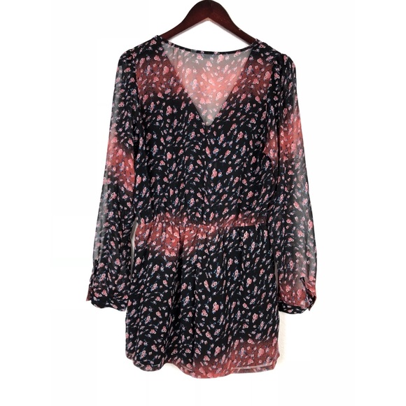 🔸BCBGeneration Printed Floral Romper - Picture 2 of 6